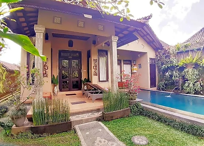 Merta House Jasan Village バリ島