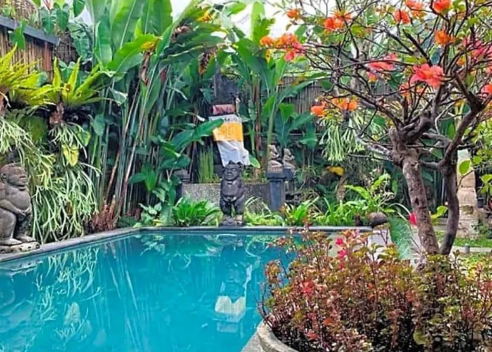 Merta House Jasan Village ホテル バリ島